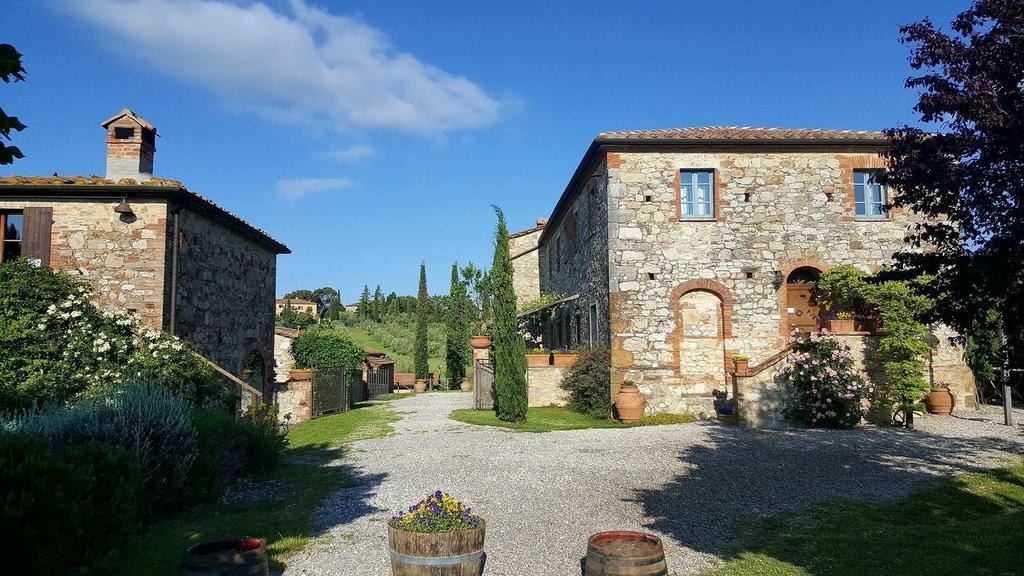 Agriturismo Podere Alberese Affittacamere Asciano Esterno foto