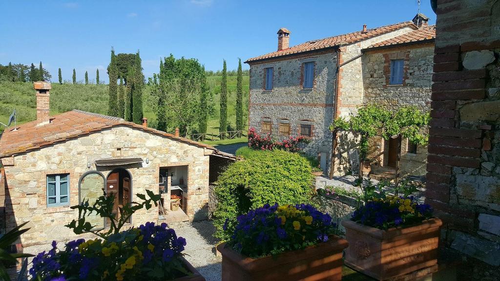 Agriturismo Podere Alberese Affittacamere Asciano Esterno foto